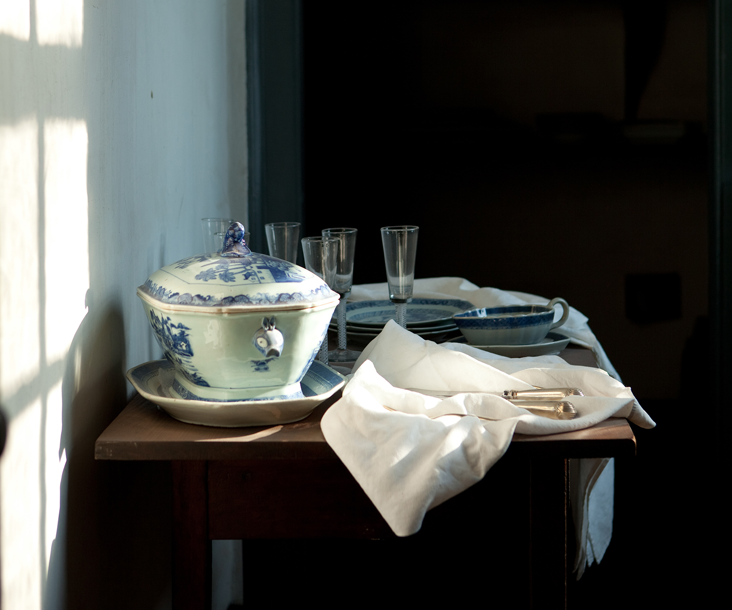 A set of fine china