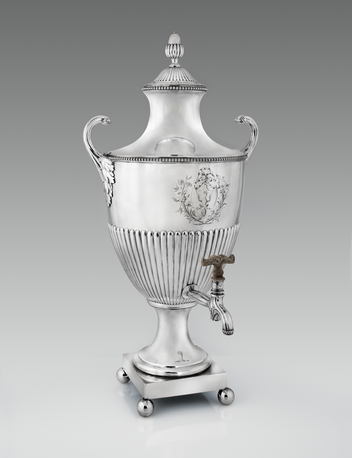 John Carter II, Tea urn, British, London